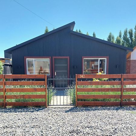 Indio Rico Apart. El Calafate Exterior photo
